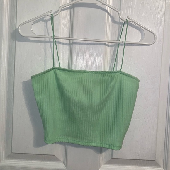 FOREVER 21 Lime Green Crop Top - Picture 2 of 5